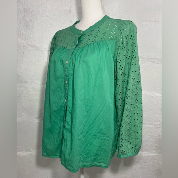 J. CREW BUTTON TOP - Picture 15 of 16